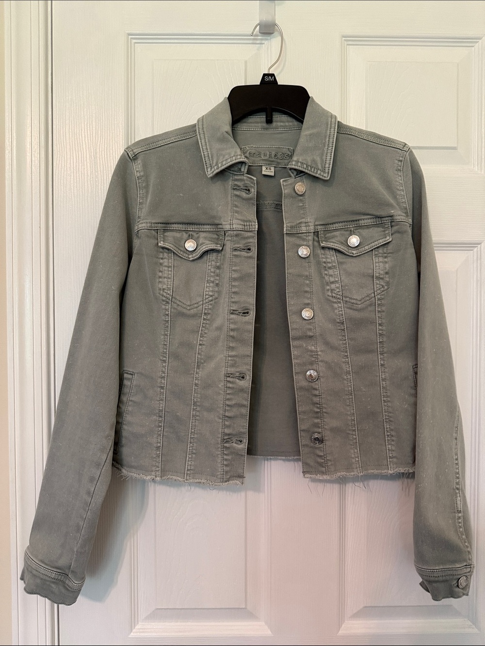 Women's Gray Denim Jacket